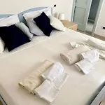 A Due Passi Dal Mare Tatil Evi Viareggio