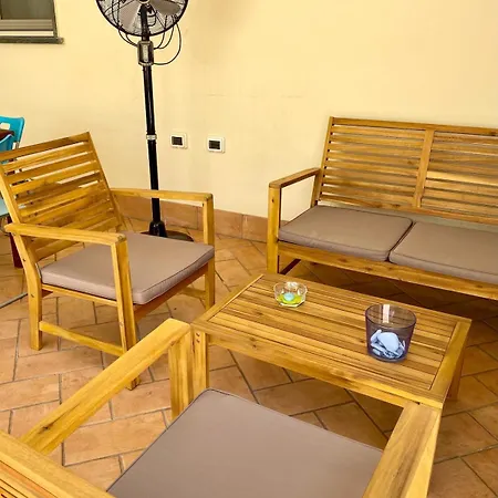 A Due Passi Dal Mare Tatil Evi Viareggio